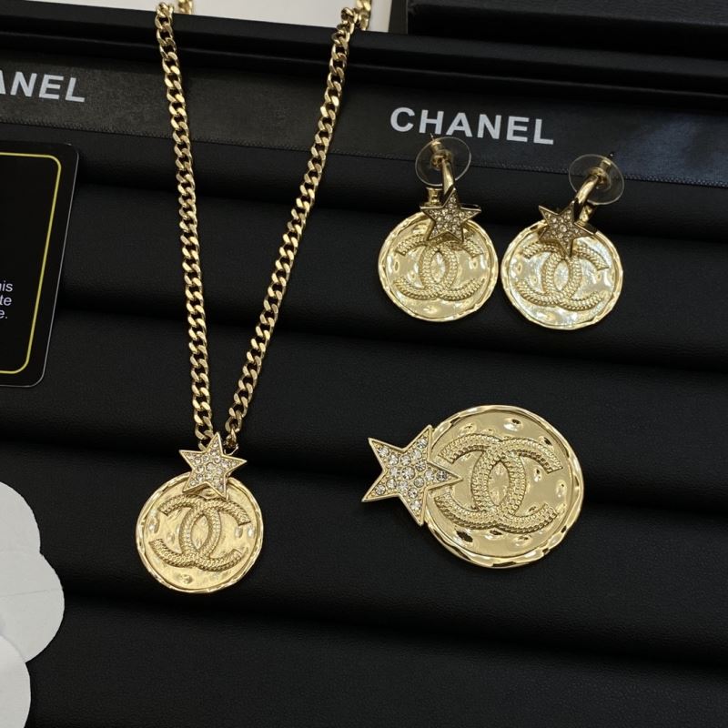 Ch*el brooches